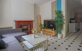 Affordable 3 Bedroom House Darlinghurst With 2 E-Bikes Included